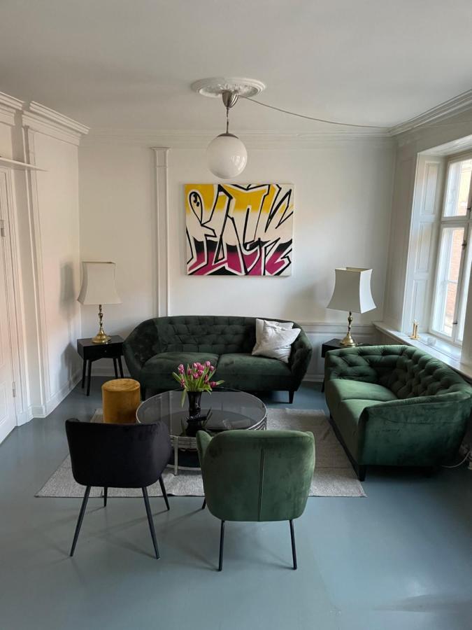 Lägenhet Cosy Penthouse In The Heart Of
